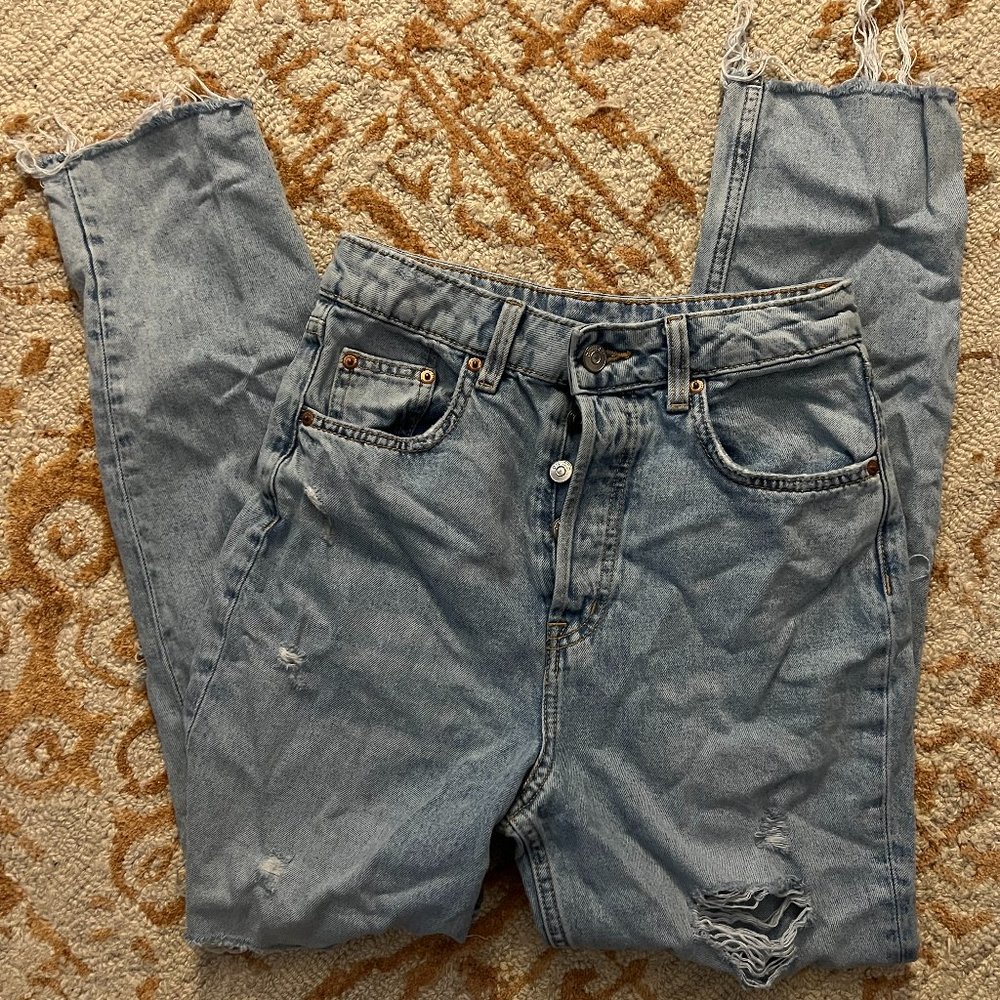 EUC H&M Divided Distressed Button Fly Jeans Raw Edge Hem Sz 2